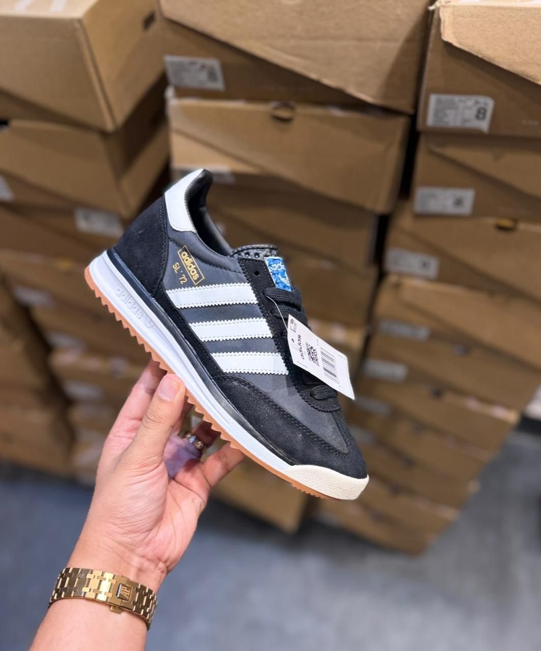 SL 72 Black Sneakers – Classic Retro Street Style