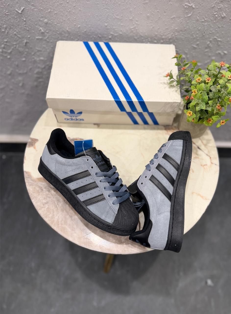 Superstar Phantom Sneakers – Classic Street Style Edition (1) Superstar Phantom Sneakers – Classic Street Style Edition