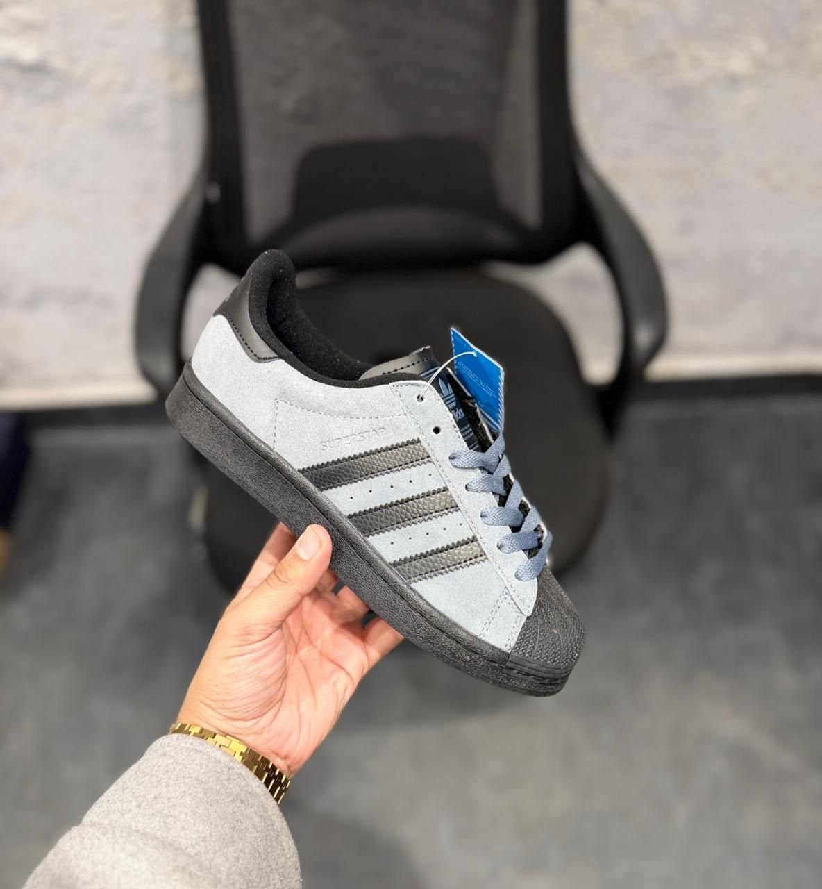 Superstar Phantom Sneakers – Classic Street Style Edition (3) Superstar Phantom Sneakers – Classic Street Style Edition