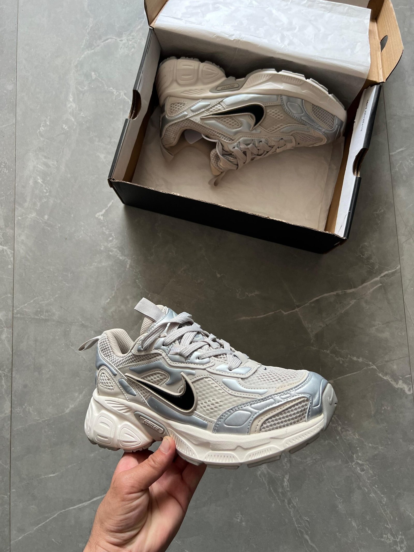 V5 Runner Sneakers – Lightweight Performance Style