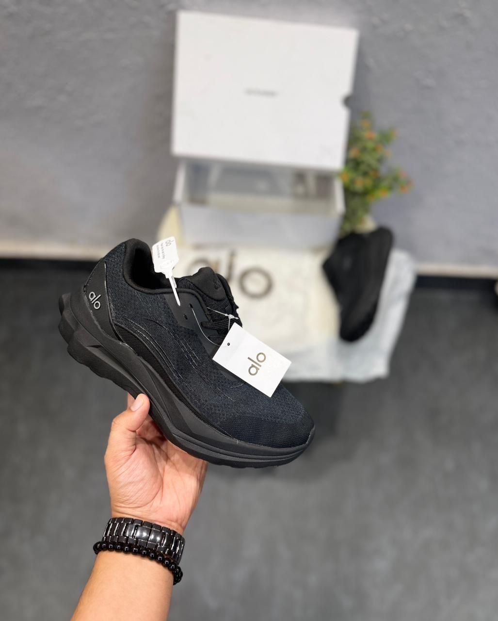 Yoga Runner Hollywood Sneakers – Lightweight Lifestyle Comfort (3 Colors) (3) Yoga Runner Hollywood Sneakers – Lightweight Lifestyle Comfort (3 Colors)